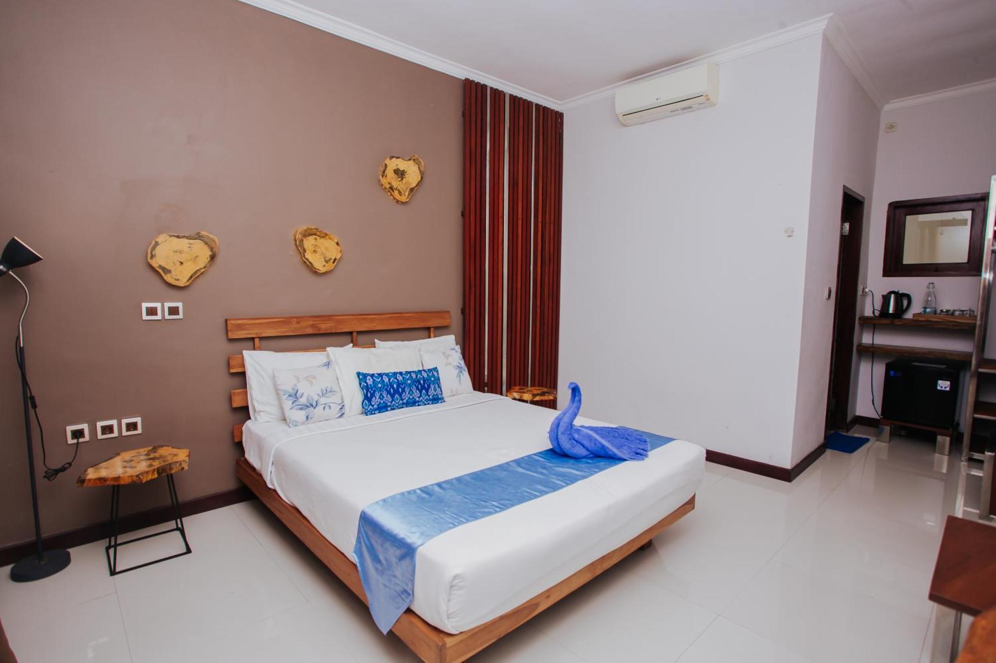 Medana Bay Marina Hotel Paloh Buitenkant foto