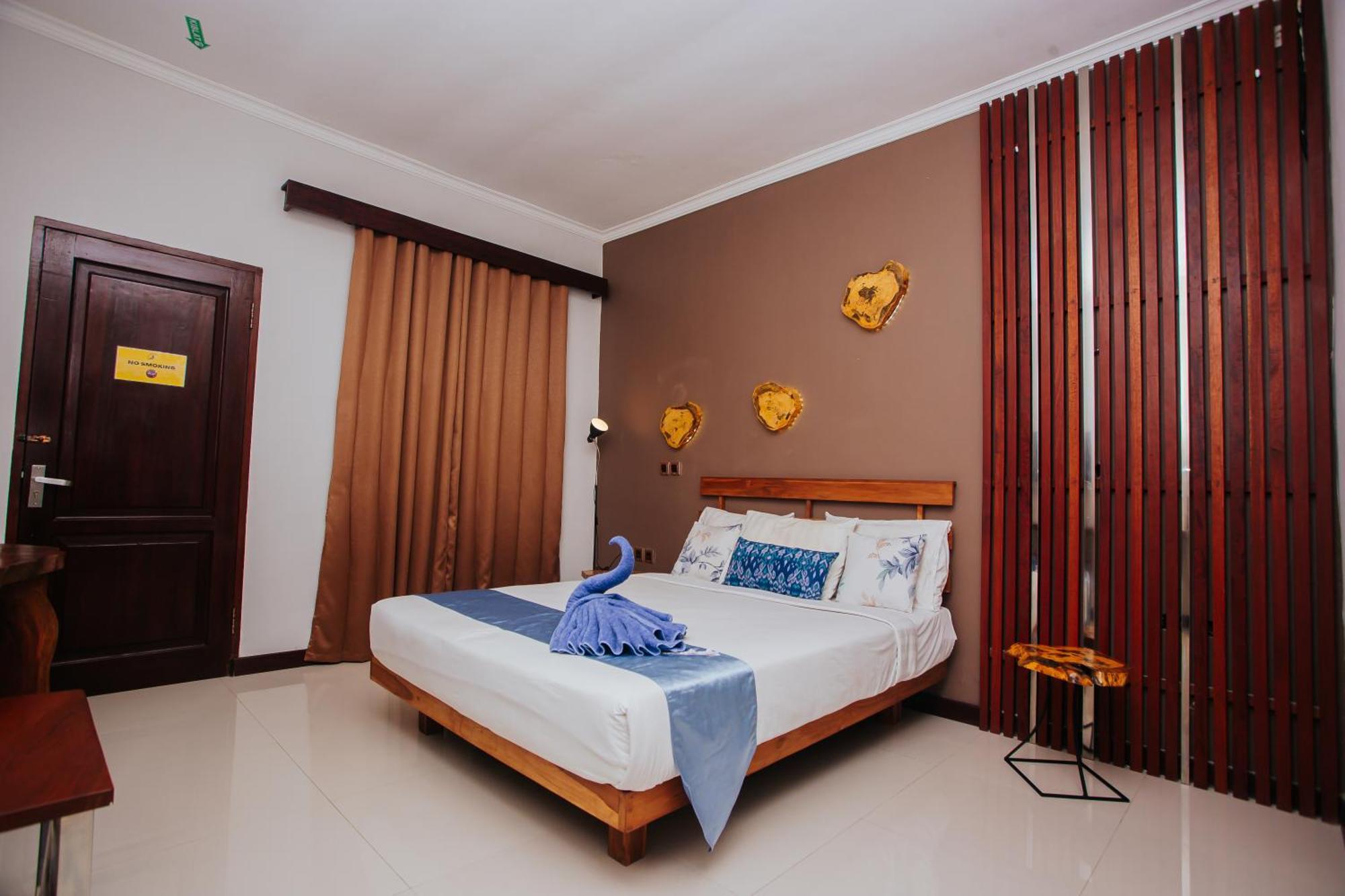 Medana Bay Marina Hotel Paloh Buitenkant foto