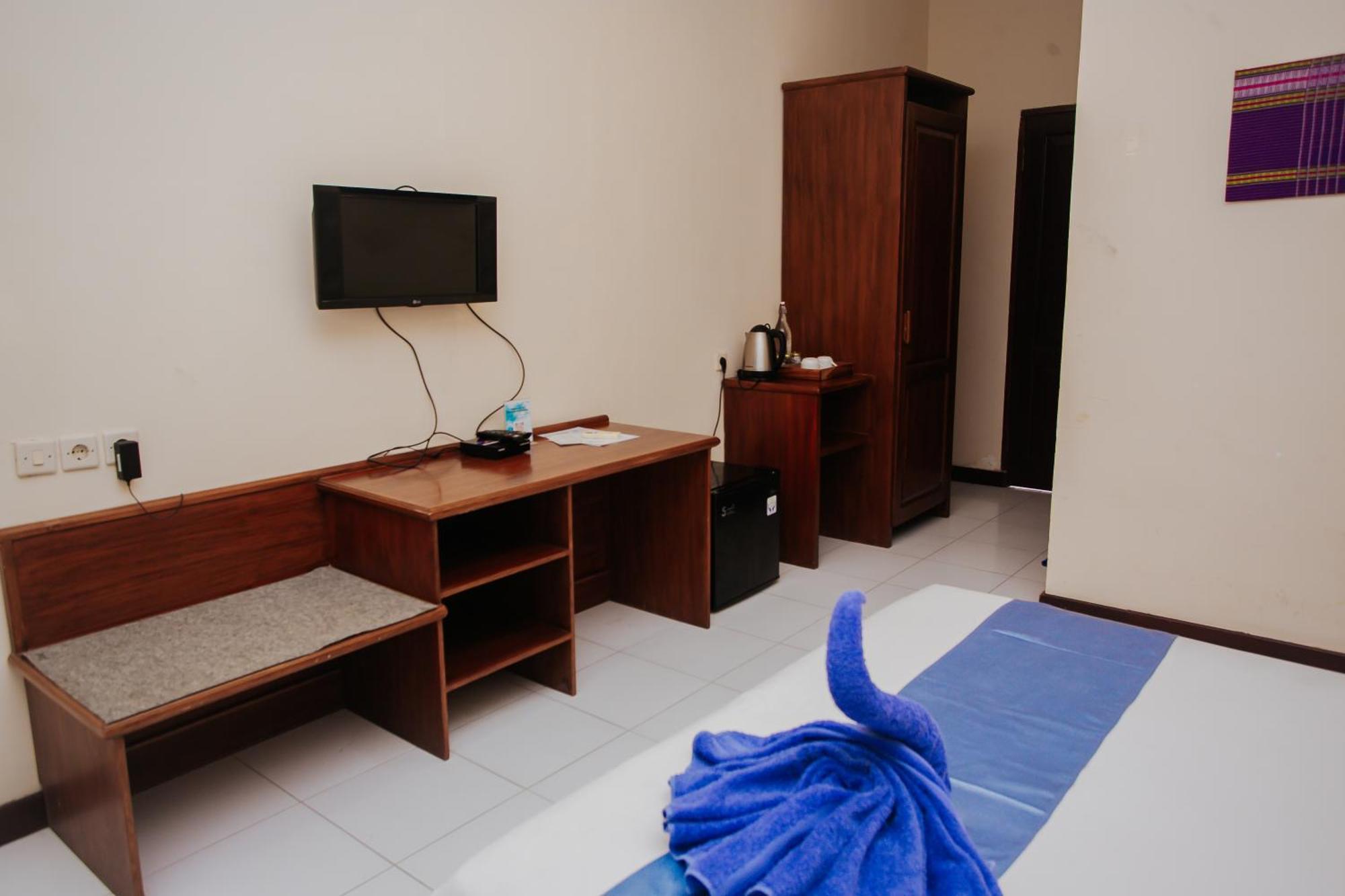 Medana Bay Marina Hotel Paloh Buitenkant foto