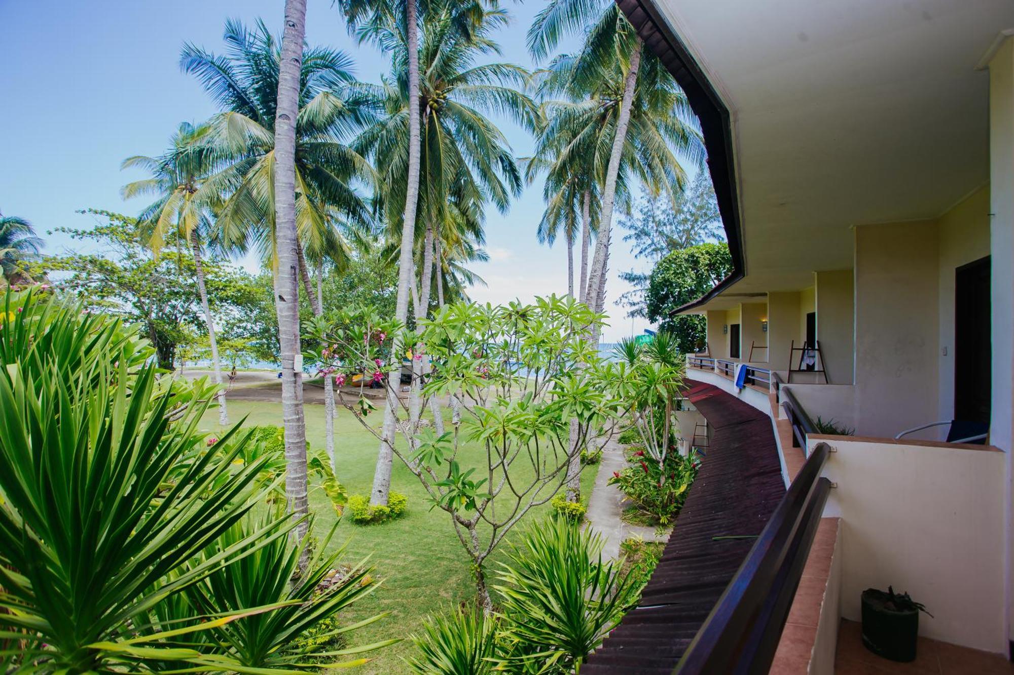 Medana Bay Marina Hotel Paloh Buitenkant foto